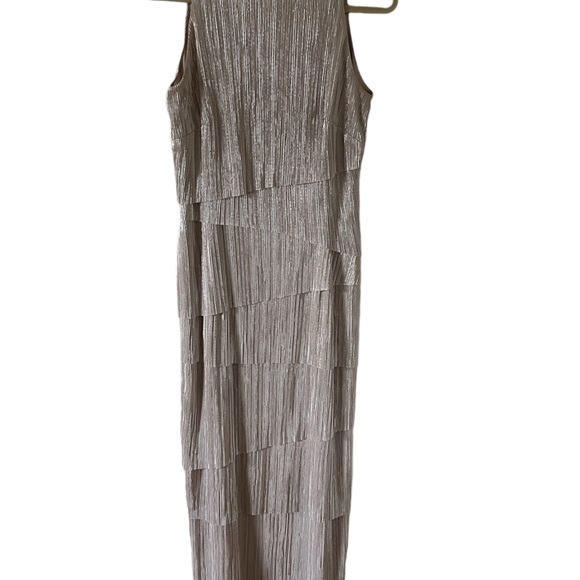 Teagan High Round Neck Tiered Pleated Gown - Picture 3 of 7